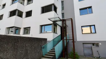 Expose Schallmoos: Kleines, helles Büro mit Innenhofausrichtung