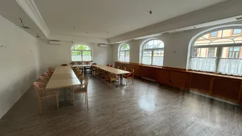 Expose Multifunktionsfläche in Bestlage - Ihr Hotspot für Erfolg