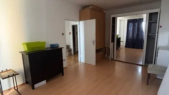 Expose Großzügige 5-Zimmer Wohnung in zentraler Lage