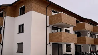 Expose Moderne 3-Zimmer-Wohnung in Palting mit Grünblick