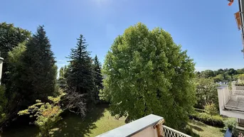 Expose Sonnige 3-Zimmer-Wohnung in exklusiver Grünruhelage