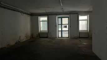 Expose Gerhardusgasse - 92,00m2 großes Lager zu vermieten