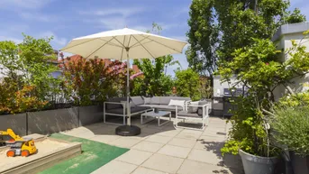 Expose Albrechtskreithgasse - 5 Zimmer DG-Wohnung mit ca. 112,00m2 Terrassenflächen und Whirlpool