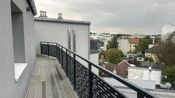 Expose Mischekgasse - 3 Zimmer DG mit großzügiger Terrasse zu vermieten