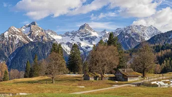Expose Grundstück für Ferienhaus im Schi- und Wandergebiet, Seehöhe 1.200 m