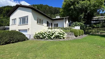 Expose Sanierungsbedürftiges Haus am See