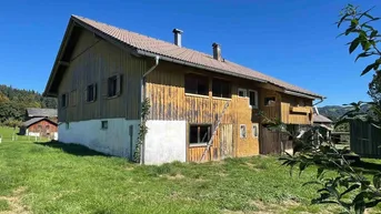 Expose Anwesen in schöner Aussichtslage