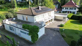 Expose Elegante Villa am See