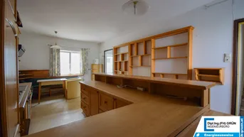 Expose Vielseitiges Mehrfamilienhaus mit 3 Wohneinheiten, Werkstatt und großem Garten – zentral in Garsten