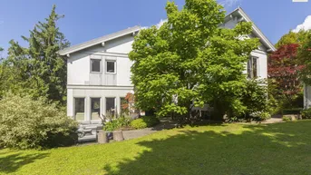 Expose Architektenvilla umgeben von einem idyllischen Gartenjuwel in Ober St. Veit - Wohnen mit Potenzial und Raum für Ihre persönliche Vision
