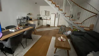 Expose 3-Zimmer Altbauwohnung mit Terrasse und Gäste-WC