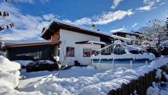 Expose Traditionelles Mehrfamilienhaus mit Potenzial