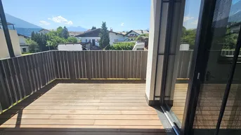 Expose Moderne 3-Zimmer Oase mit Weitblick, die zum Wohlfühlen einlädt