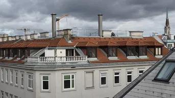 Expose Helle 2-Zimmer-Dachgeschosswohnung mit Einbauküche – 1170 Wien