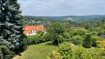 Expose Charmantes Ein- bis Zweifamilienhaus mit herrlichem Ausblick - provisionsfrei