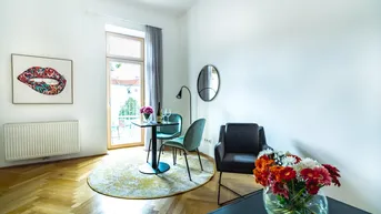 Expose ZENTRAL &amp; VOLL MÖBLIERT - Deluxe Apartment mit Terrasse in Kremser Bestlage