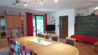 Expose großzügiges Mehrfamilienhaus mit Einliegerwohnung und großem Garten