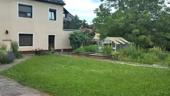 Expose Sanierungsbedürftiges Mehrfamilienhaus mit Einliegerwohnung– Ihr Projekt wartet!