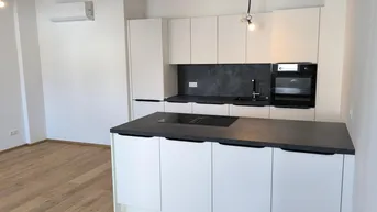 Expose Exklusive 3 Zimmer DG Wohnung, Erstbezug, unbefristet mit Traumblick im Dritten zu MIETEN