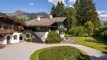 Expose Altbestand mit Freizeitwohnsitz nahe Schwarzsee