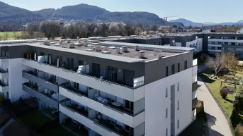 Expose Stadt. Licht. Leben. I Panoramawohnung SKYLINE in Waidmannsdorf