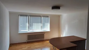 Expose Zwei-Zimmer-Wohnung mit Ausblick - Nähe Mariahilferstraße