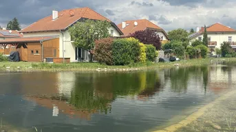 Expose Doppelhaushälfte mit direkten Zugang zum Wasser, Grünruhelage, Topverbindung nach Wien