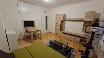 Expose Traumhafte, neu sanierte 44m² Wohnung am Lindenhof