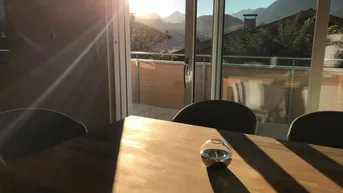Expose Sonnige, hochwertig ausgestattete 3-Zimmer Wohnung mit Balkon , frei ab September, teils möbliert