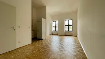 Expose Cheap apartement in the center of Graz! Günstige Innenstadt-Wohung in saniertem Zustand! Böden neu versiegelt!