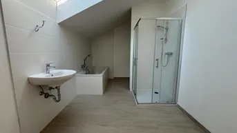 Expose 4-Zimmer-Wohnung mit großer Terrasse!