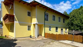 Expose Wohnen &amp; Vorsorgen: Charmantes Haus mit Garten + Zinshaus mit Potenzial (6 Einheiten) auf 1.130 m²!
