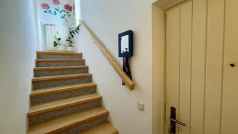Expose Zum Verkauf steht eine vermietete 3,5-Zimmer-Wohnung mit Loggia und Carport - Hauptplatz Lannach!
