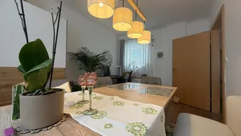 Expose *** Top Preis: Saniertes voll möbliertes kleines Wohnjuwel, großer Terrasse, niedrige Betriebskosten &amp; viel Stauraum ***