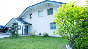 Expose Familientraum mit Panoramablick – Ein- bis Zweifamilienhaus in St. Urban