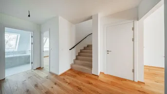 Expose LICHTDURCHFLUTETER WOHNKOMFORT - 4-ZIMMER-WOHNUNG MIT TERRASSE