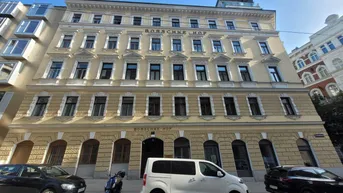 Expose 3 ZIMMER WOHNUNG (CA. 90 M2) DIREKT ANGRENZEND AN AKH
