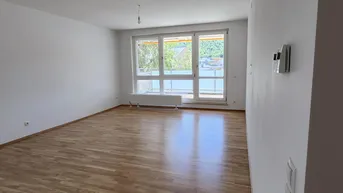 Expose Neu renovierte, sonnige 4-Zimmer-Wohnung in Purkersdorf