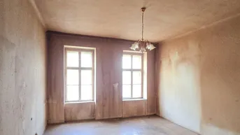Expose Sanierungsbedürftiges 32 m² Apartment - in guter Lage des 18ten Bezirks!