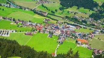 Expose Begehrtes 800 m² Grundstück mit touristischer Widmung