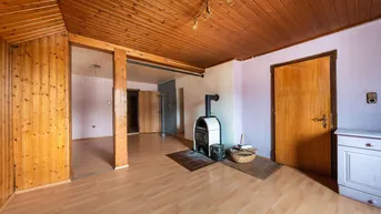 Expose Gut geschnittene3-Zimmer-Dachgeschosswohnungin Kufstein