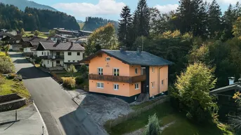 Expose Gemütliches Zweifamilienhaus mit Balkon, großem Garten und herrlicher Aussicht in Thiersee