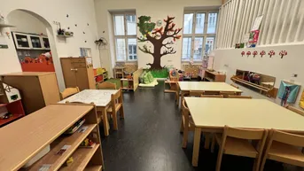 Expose Voll ausgestatteter Kindergarten in bester Innenstadtlage
