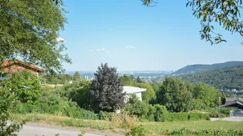 Expose Oben am Berg - traumhafter Baugrund am Ölberg mit unverbaubarer Aussicht in absoluter Ruhelage