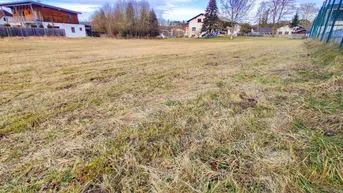 Expose Großer Baugrund. - Ruhige Wohnlage nahe Vorchdorf, 16 Min. nach Kirchdorf.