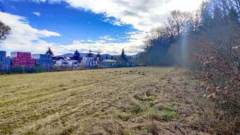 Expose Großer Baugrund. - Ruhige Wohnlage nahe Vorchdorf, 16 Min. nach Kirchdorf.