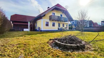 Expose Großzügiges und gepflegtes Haus bei Timelkam. - Mit sonniger Terrasse, großem Keller und Nebengebäude.
