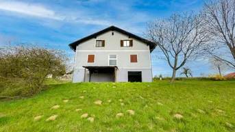 Expose Wohnhaus mit 2 Einheiten auf 58.000 m² Freiland. - Naturnahes Anwesen 20 Min vor. Graz.