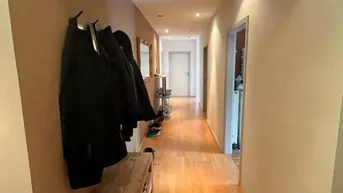 Expose Großzügige 3-Zimmer-Wohnung mit zwei Balkonen nähe Hasnerplatz.