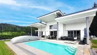 Expose Modernes Designerhaus nahe Graz mit Pool, Photovoltaik und 6m Raumhöhe. Hochwertigste Ausstattung.